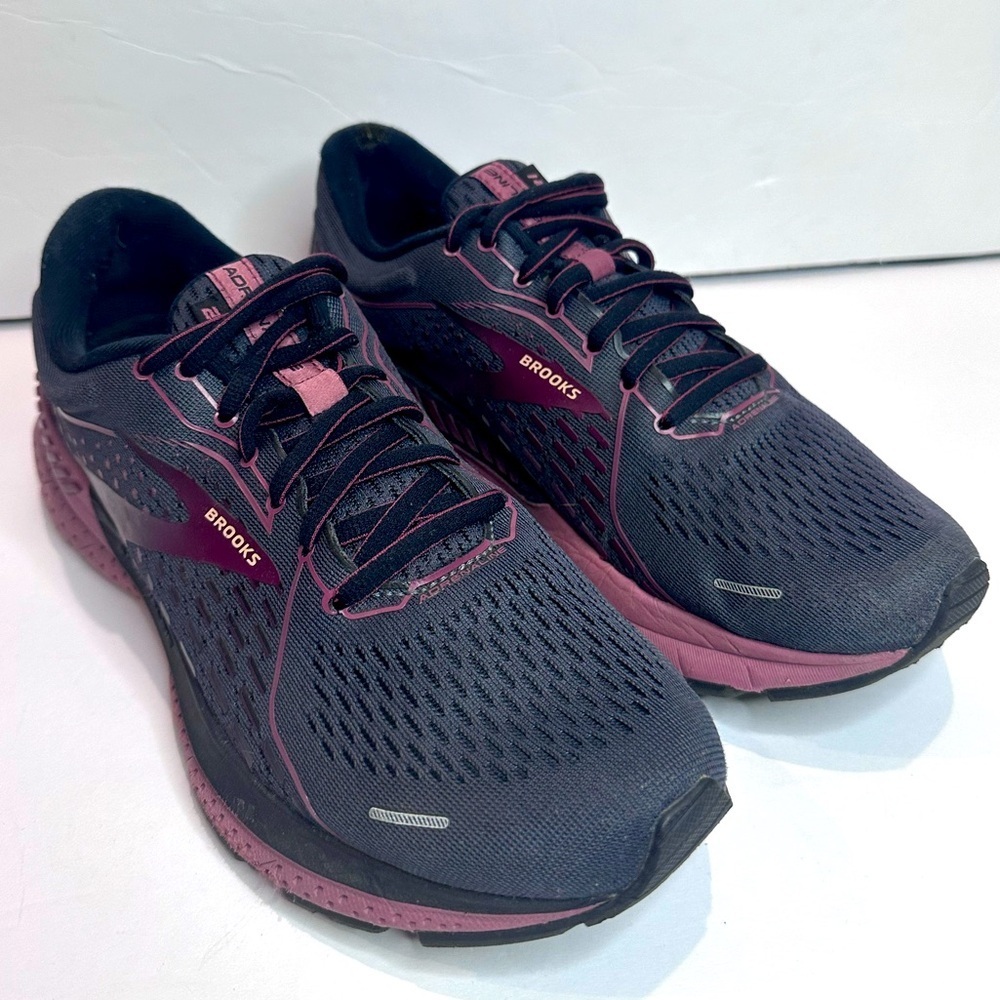 Brooks Women's Running Shoes sz.9